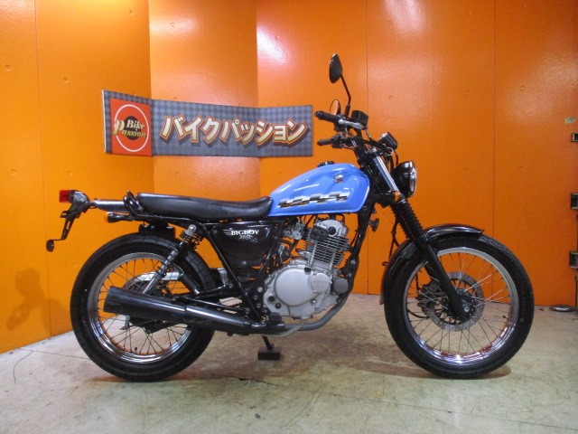 横から見てもこの通り状態グッド！１０ＴＨアニバーサリーカラーは早々には入荷しませんよ！早い者勝ち！！